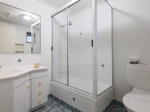 Billa Blue By Discover Stradbroke - Holiday Byron Bay 8