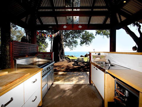 Sea Shanties - Holiday Byron Bay 12