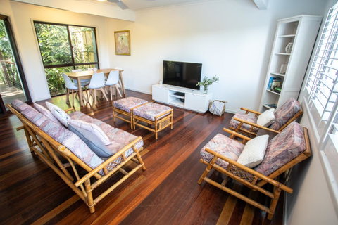 Point Break Beach House - Holiday Byron Bay 5