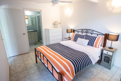 Point Break Beach House - Holiday Byron Bay 13