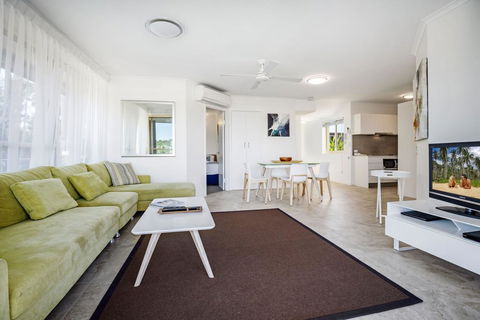 #2 Hastings Street - Holiday Byron Bay 2