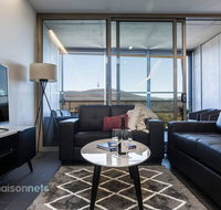 1 Bedroom Apt With Parking Walk to ANU - Holiday Byron Bay
