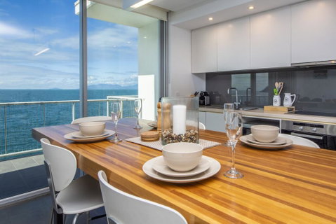 1 Bright Point Apartment 5103 - Holiday Byron Bay 1