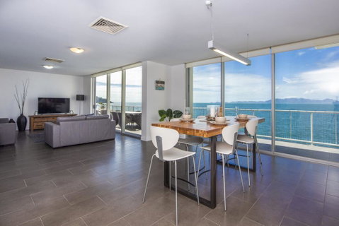 1 Bright Point Apartment 5103 - Holiday Byron Bay 0