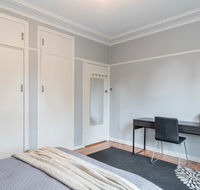 1 Private Double room in Carramar 1 Minute Walk To Station - SHAREHOUSE - Holiday Byron Bay