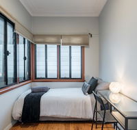 1 Private Single Room in Carramar 1-Minute Walk To Station - SHAREHOUSE - Holiday Byron Bay