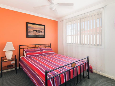 1/54 Parkes, Airconditioned - Holiday Byron Bay 2