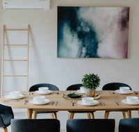 113 Balanchin Street Family Resort in Point Cook - Holiday Byron Bay