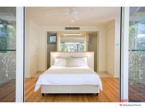 14 Little Cove Road - Holiday Byron Bay 1