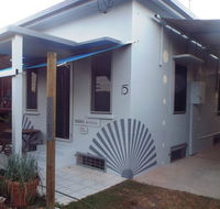 15 Robert Johnstone Parade - Holiday Byron Bay