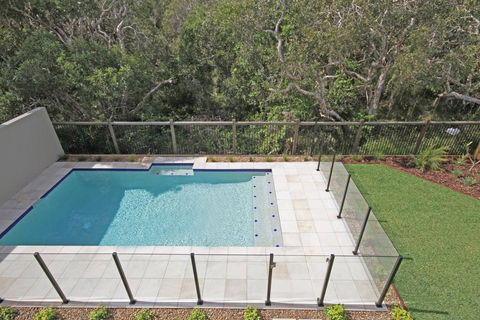 15 Wave Crescent Mount Coolum - Pet Friendly, WIFI, Foxtel, Linen Included - Holiday Byron Bay 2