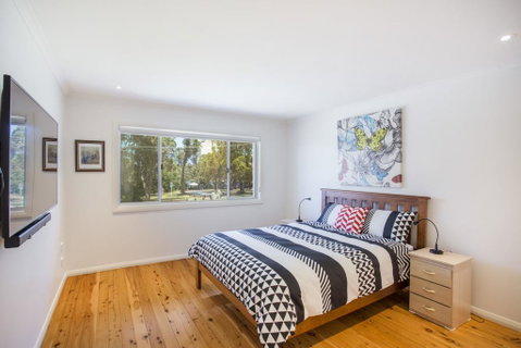 17A Crescent St ULLADULLA - Holiday Byron Bay 1