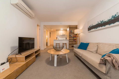 2 Bedroom Apartment Seconds From Valley - Holiday Byron Bay 0