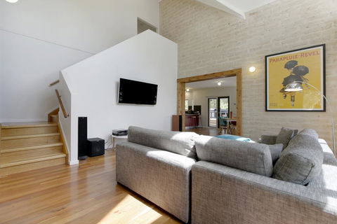 2 Marma Retreat With Jacuzzi, Heated Pool, Pet Friendly, Foxtel - Holiday Byron Bay 0