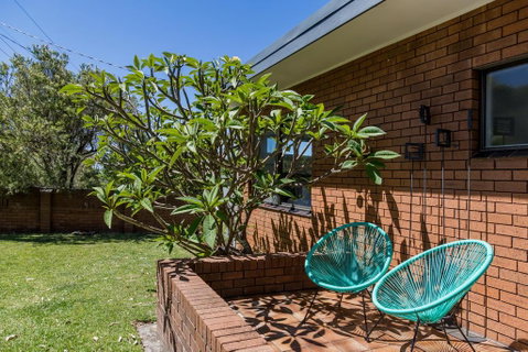 235 Mitchell Parade, Mollymook - Holiday Byron Bay 2