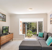 235 Mitchell Parade Mollymook - Holiday Byron Bay