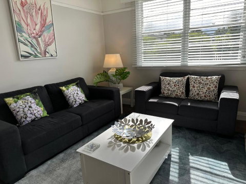 Daisy Cottage On Duke 2BR - Holiday Byron Bay 4