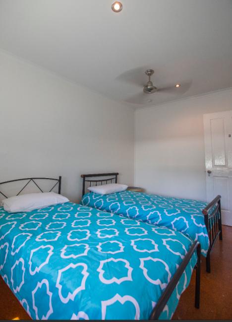 3 Bedroom Apartment // Spence St - Holiday Byron Bay 3