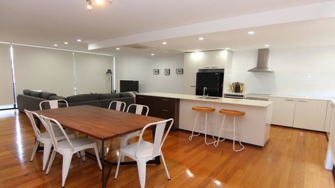3/26 West Street-CBD Location! - Holiday Byron Bay 2