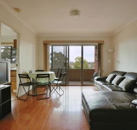 3BR Quiet  Convenient area of Parramatta UWS - Holiday Byron Bay