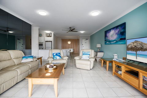 4 Cote D Azur 6 Douglas Street - Holiday Byron Bay 0