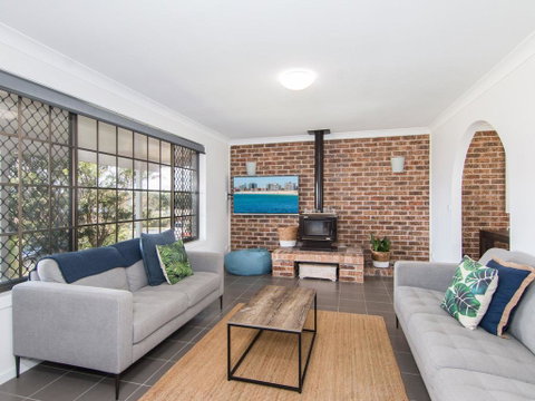 50 Lakeview - Holiday Byron Bay 0
