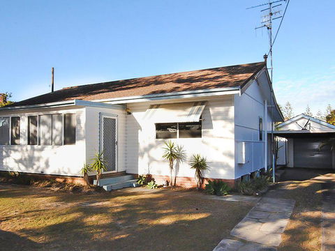 59 Wharf Street Opposite Bowling Club - Holiday Byron Bay 0