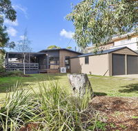 62 BINGLEY PARADE RIVERSEA HOUSE - Holiday Byron Bay