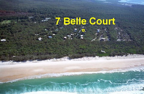 7 Belle Court - Rainbow Shores, Huge Beach House, Ducted Air Con, Pets Welcome - Holiday Byron Bay 3