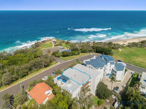 8/26 Jubilee Esplanade, Point Arkwright - NEW LISTING - Holiday Byron Bay 2