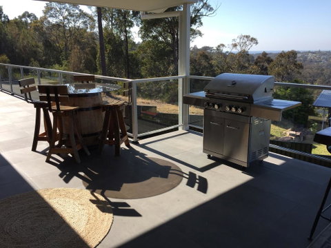 89 Berrambool Drive - Holiday Byron Bay 2