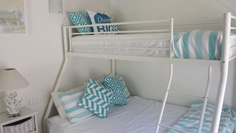 9 Butler Street At Picnic Bay - Holiday Byron Bay 3