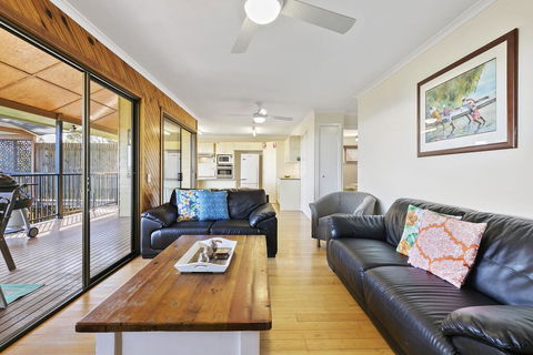 9 Merinda Crescent - Holiday Byron Bay 1