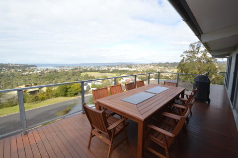 91 Berrambool Drive - Holiday Byron Bay 3