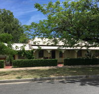 A Settlers Cottage Accommodation Bathurst CBD - Holiday Byron Bay