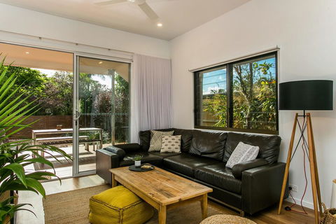 A SWEET ESCAPE - Alcorn House - Holiday Byron Bay 3