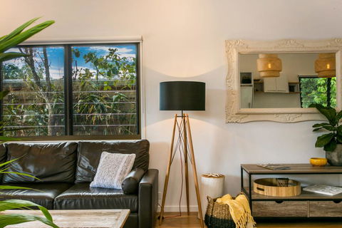 A SWEET ESCAPE - Alcorn House - Holiday Byron Bay 1