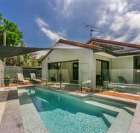 A SWEET ESCAPE - At the Beach - Holiday Byron Bay