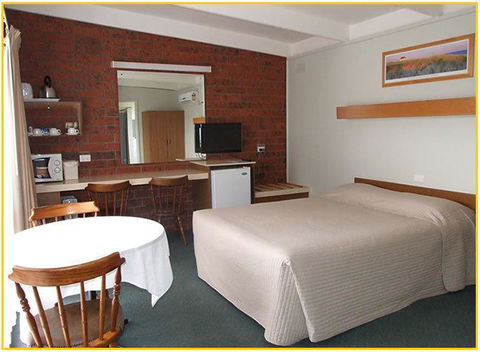 Phicon Pty Ltd - Holiday Byron Bay 1