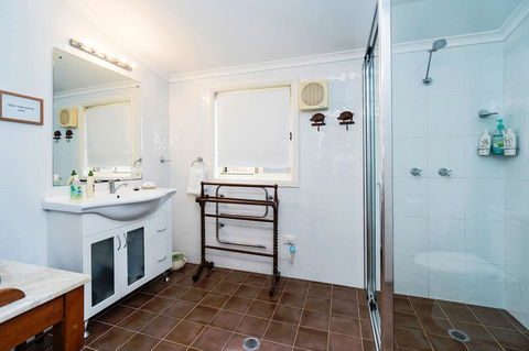 Abelia House B &B - Holiday Byron Bay 2