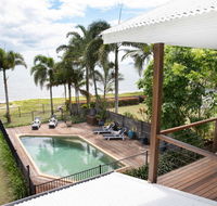 ABSOLUTE BEACHFRONT BLISS  NEWELL BEACH - Holiday Byron Bay
