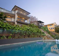 Absolute Waterfront Lakehouse Fishing Point Waterfront Pool Jetty - Holiday Byron Bay
