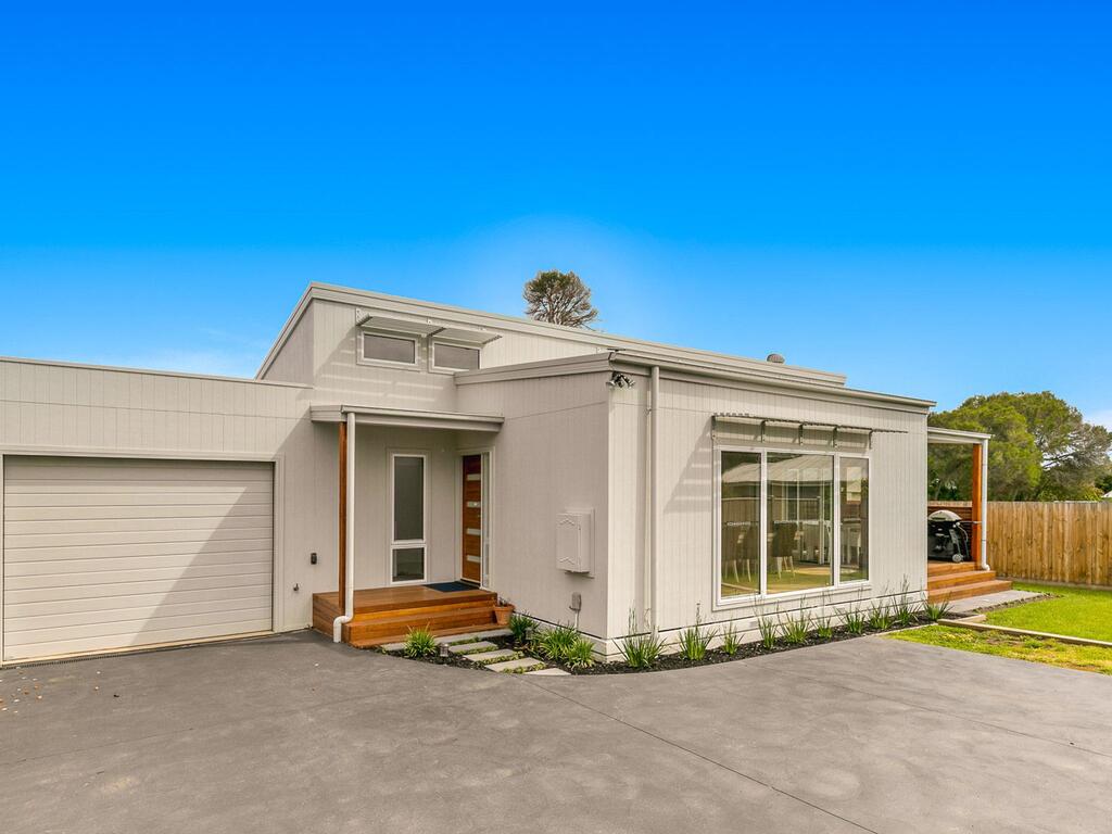 Holiday Byron Bay