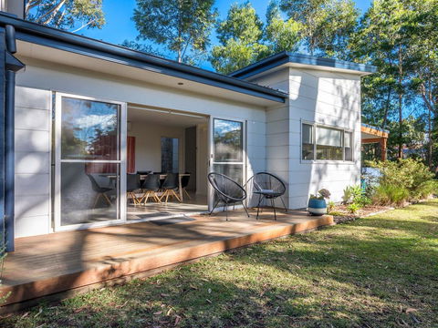 Acacia On Orion :: Jervis Bay Rentals - Holiday Byron Bay 0