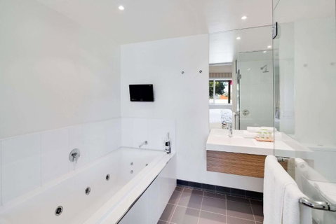 Drouin Motel - Holiday Byron Bay 4