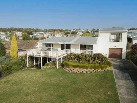 Dune Views - Holiday Byron Bay 0
