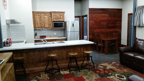 Eagle Foundry Bed & Breakfast - Holiday Byron Bay 0