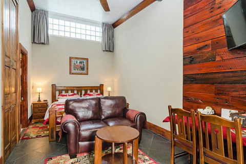 Eagle Foundry Bed & Breakfast - Holiday Byron Bay 4