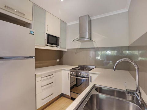 Eagle Heights Holiday Units - Holiday Byron Bay 4
