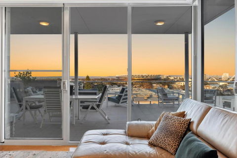 EAST34/60 - Urban Sanctuary - Holiday Byron Bay 1